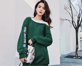 秋天的衣服這樣搭配，輕松穿出女神范兒
